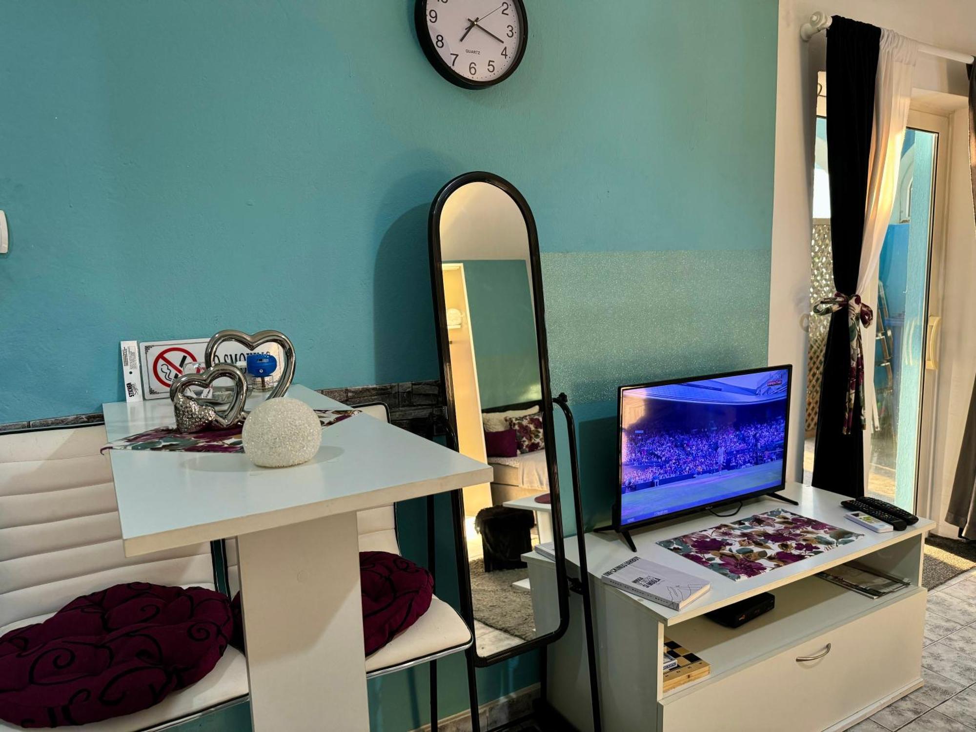 Aparthotel Maxim Котор Экстерьер фото