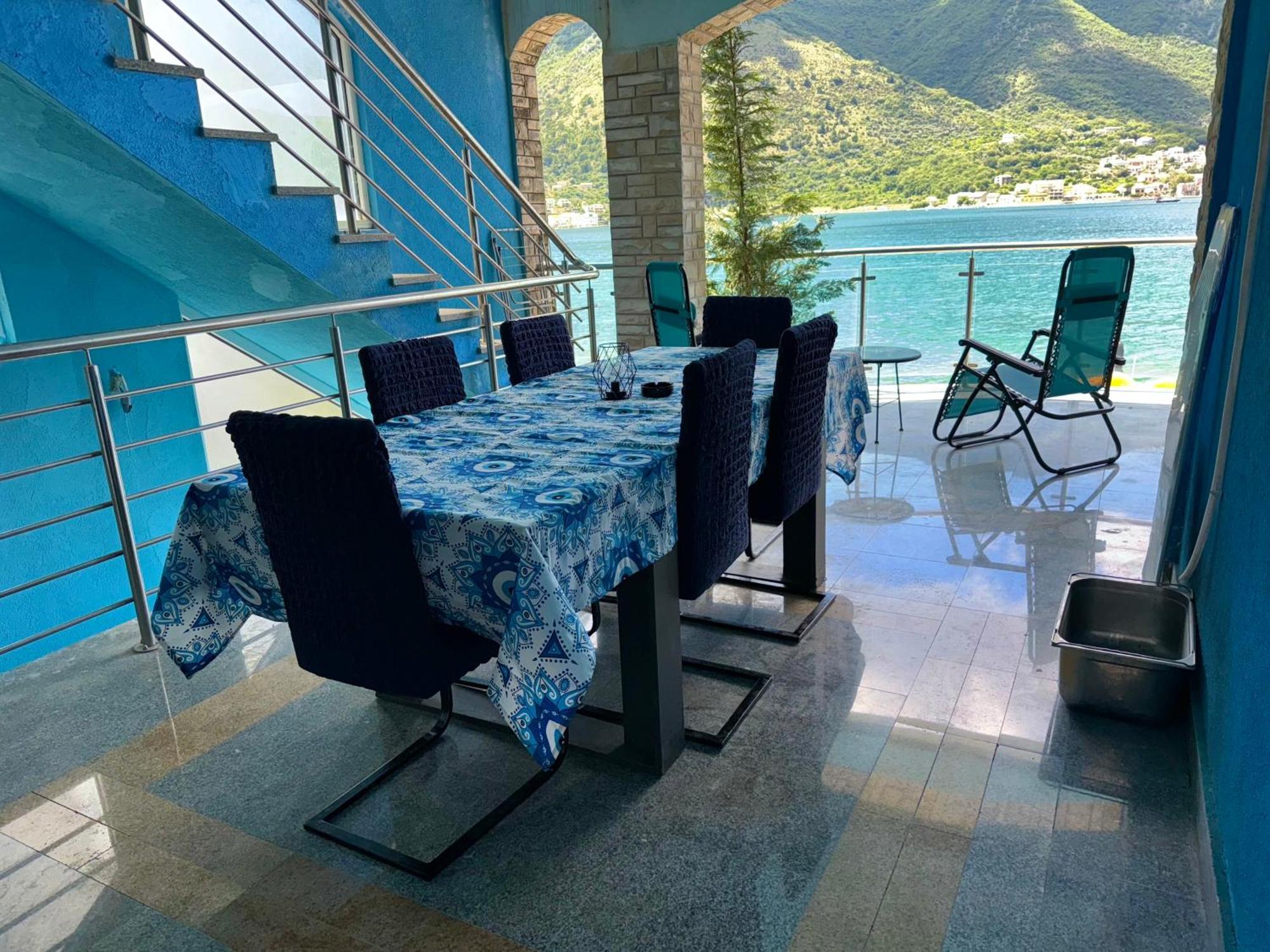 Aparthotel Maxim Котор Экстерьер фото