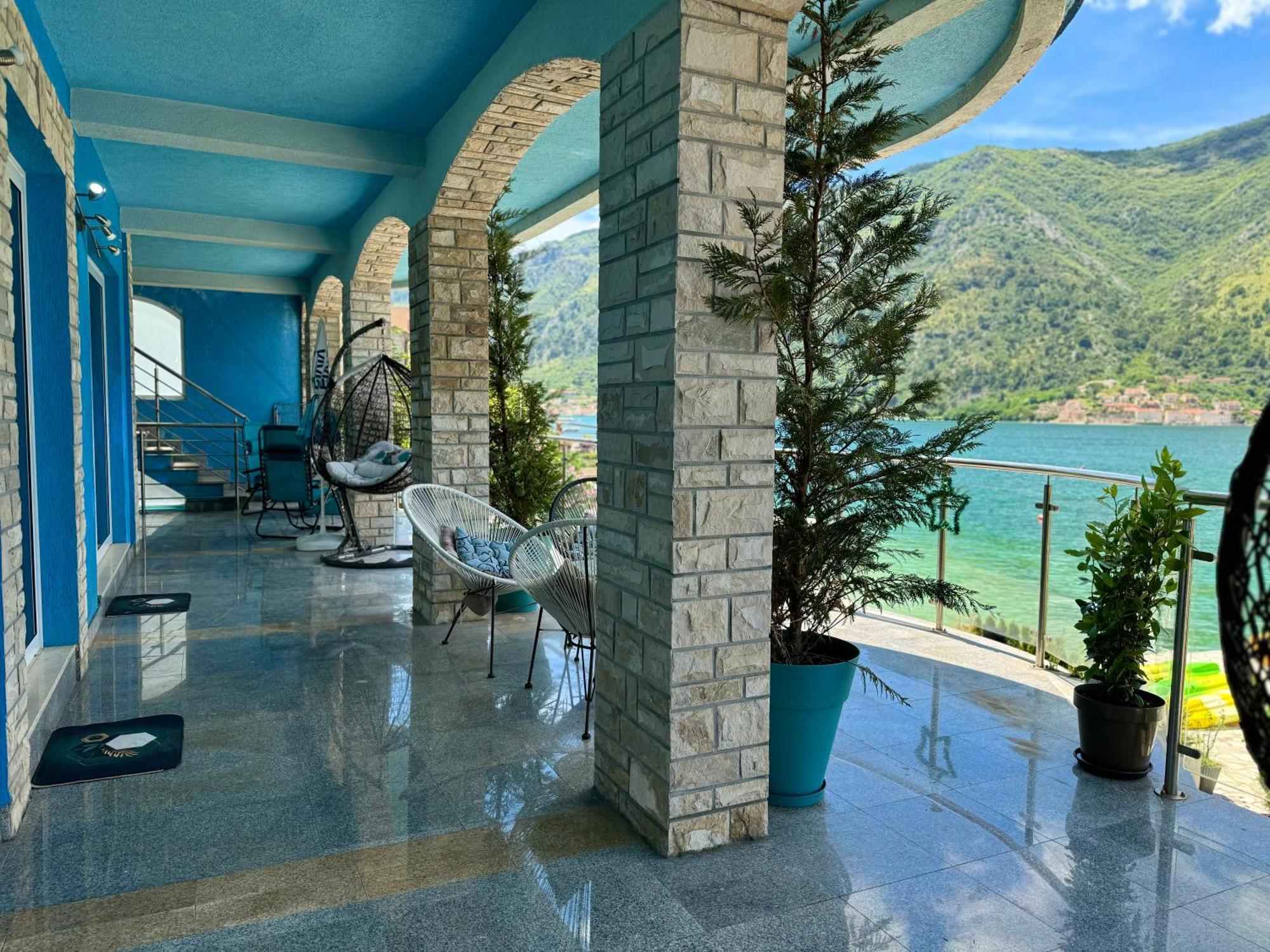 Aparthotel Maxim Котор Экстерьер фото